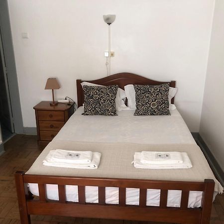 Coracoes Unidos "A Pensao" Apartment Alcobaça Екстериор снимка