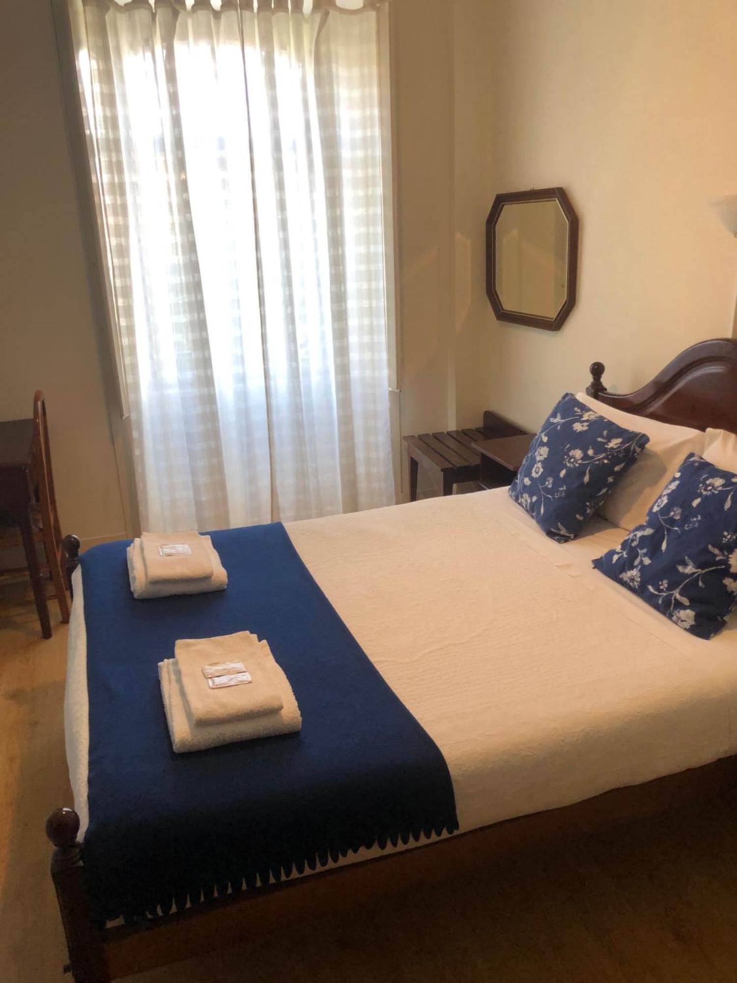 Coracoes Unidos "A Pensao" Apartment Alcobaça Екстериор снимка