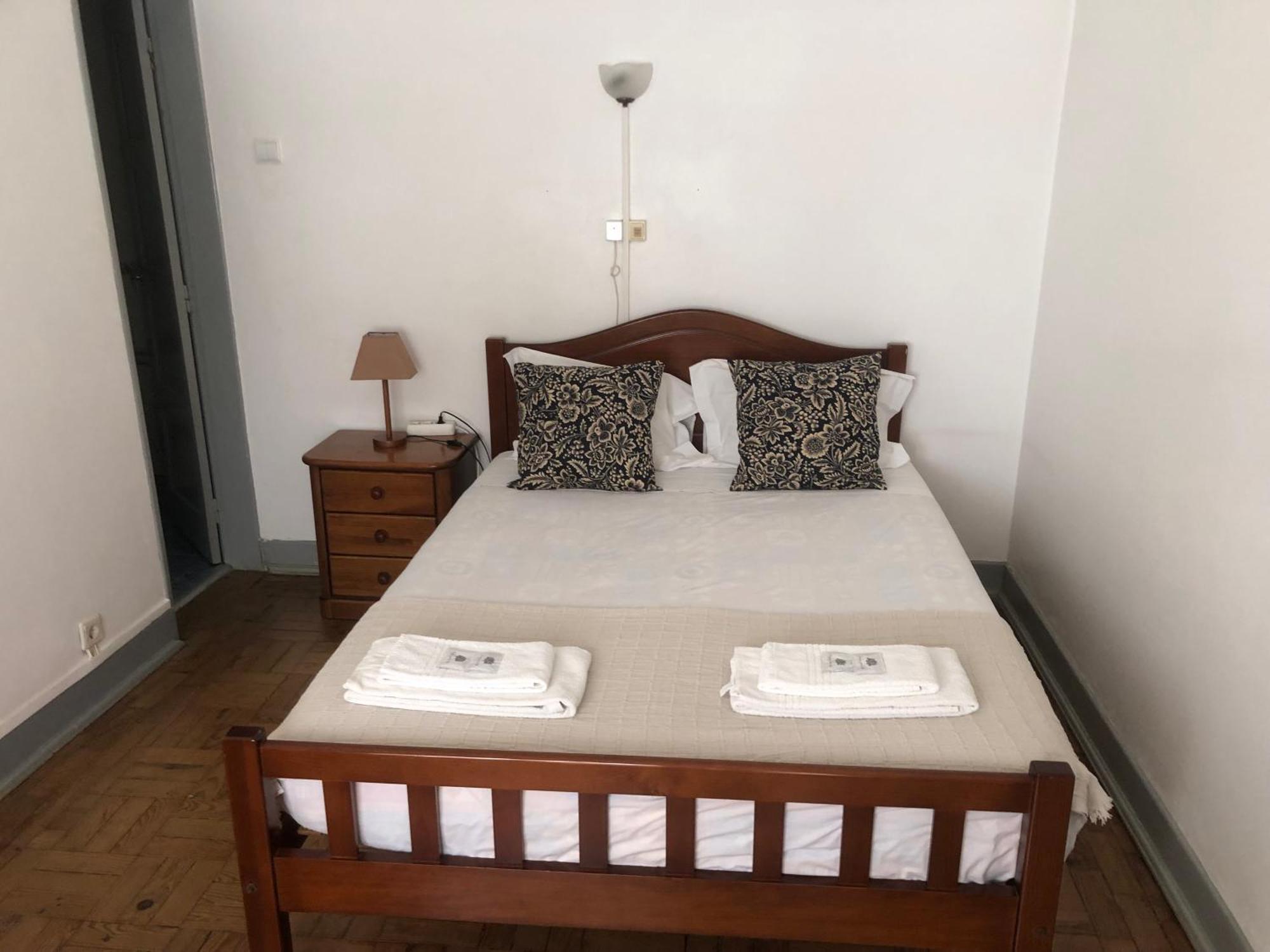Coracoes Unidos "A Pensao" Apartment Alcobaça Екстериор снимка