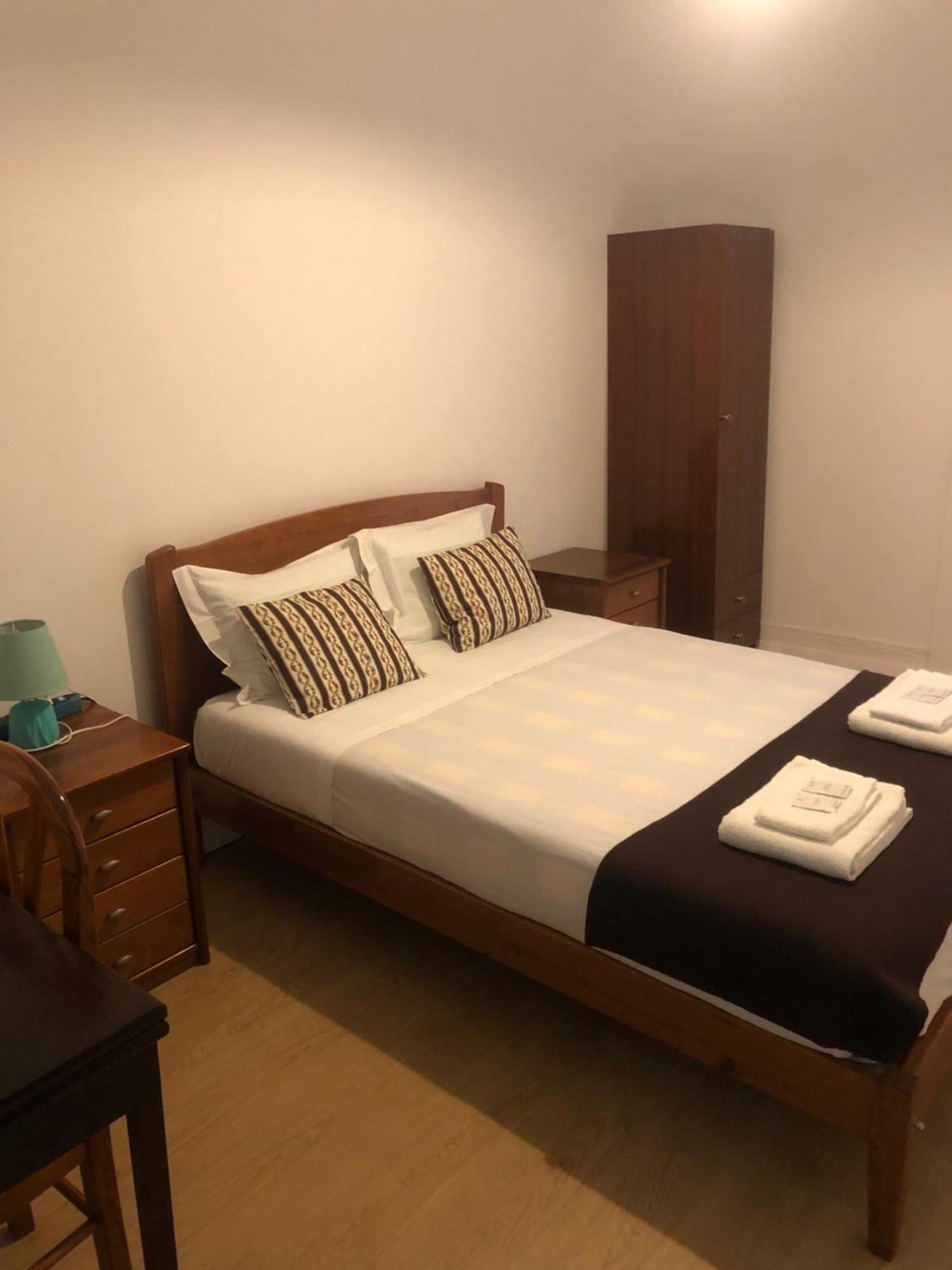 Coracoes Unidos "A Pensao" Apartment Alcobaça Екстериор снимка